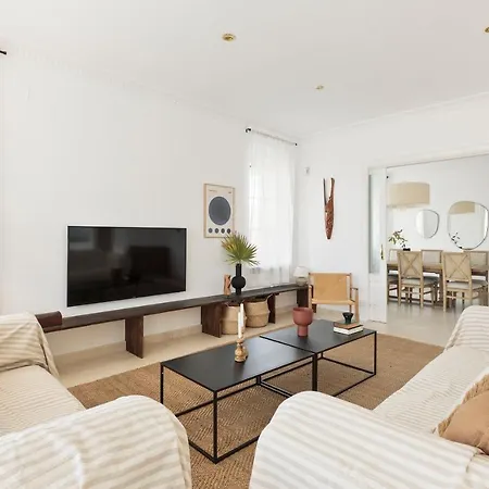 Luxury Seaview By Olala Homes