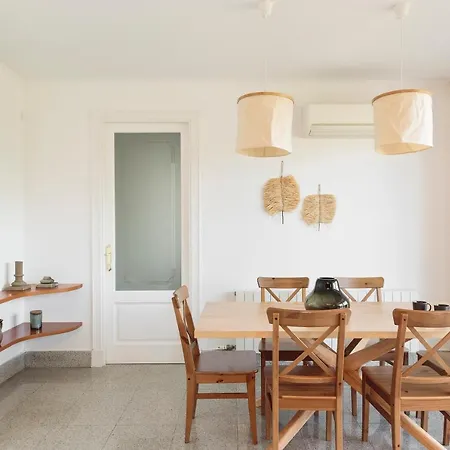 Luxury Seaview By Olala Homes *